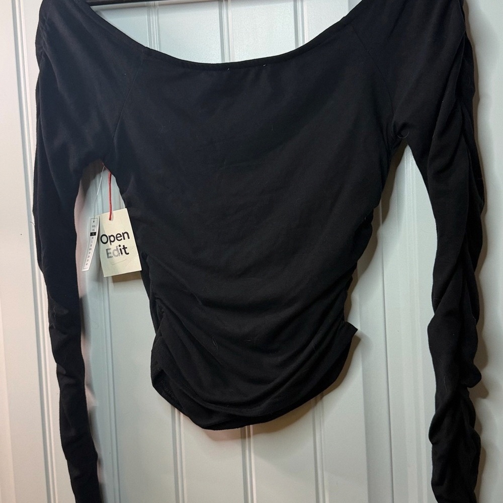 Black Long Sleeve Women's Top